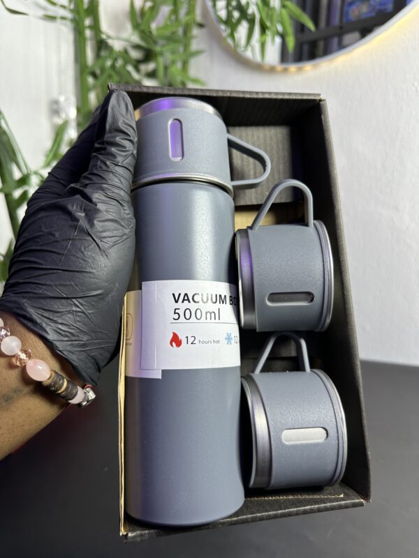 VACUUM FLASK