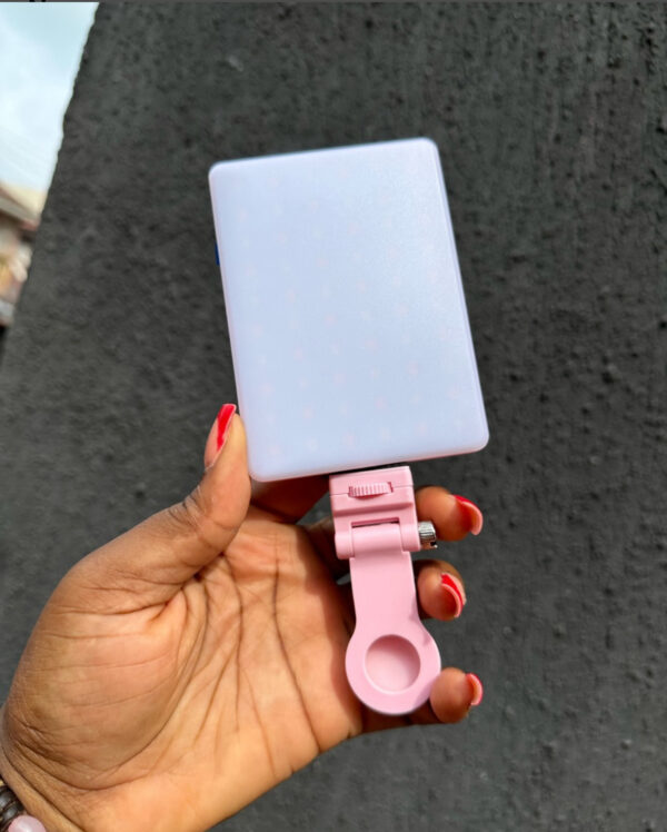RECHARGEABLE INFLUENCER PHONE CLIP LED LIGHT