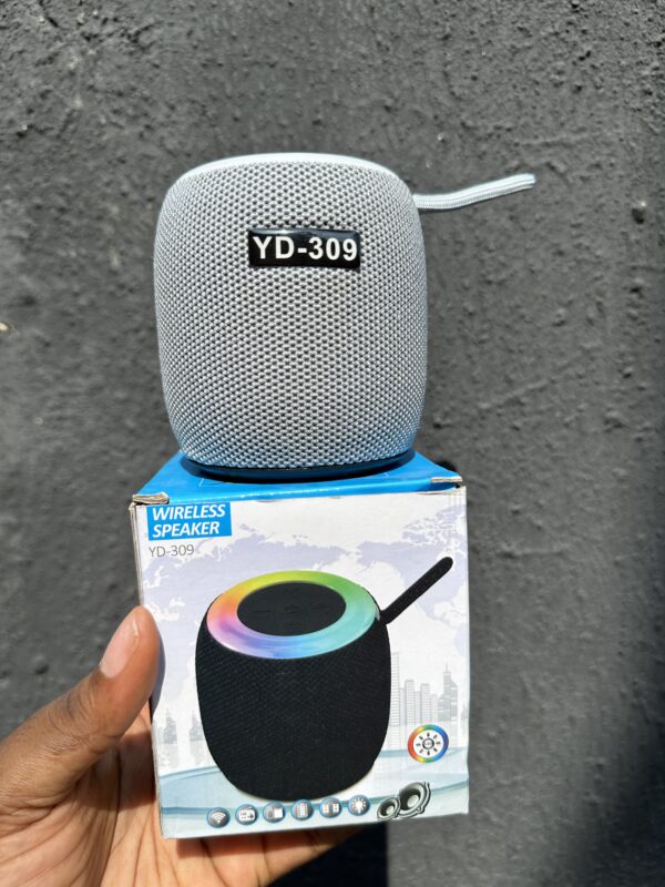 BLUETOOTH SPEAKER