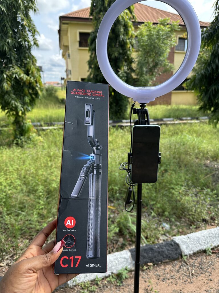 C17 AI FACE TRACKING TRIPOD - Image 4