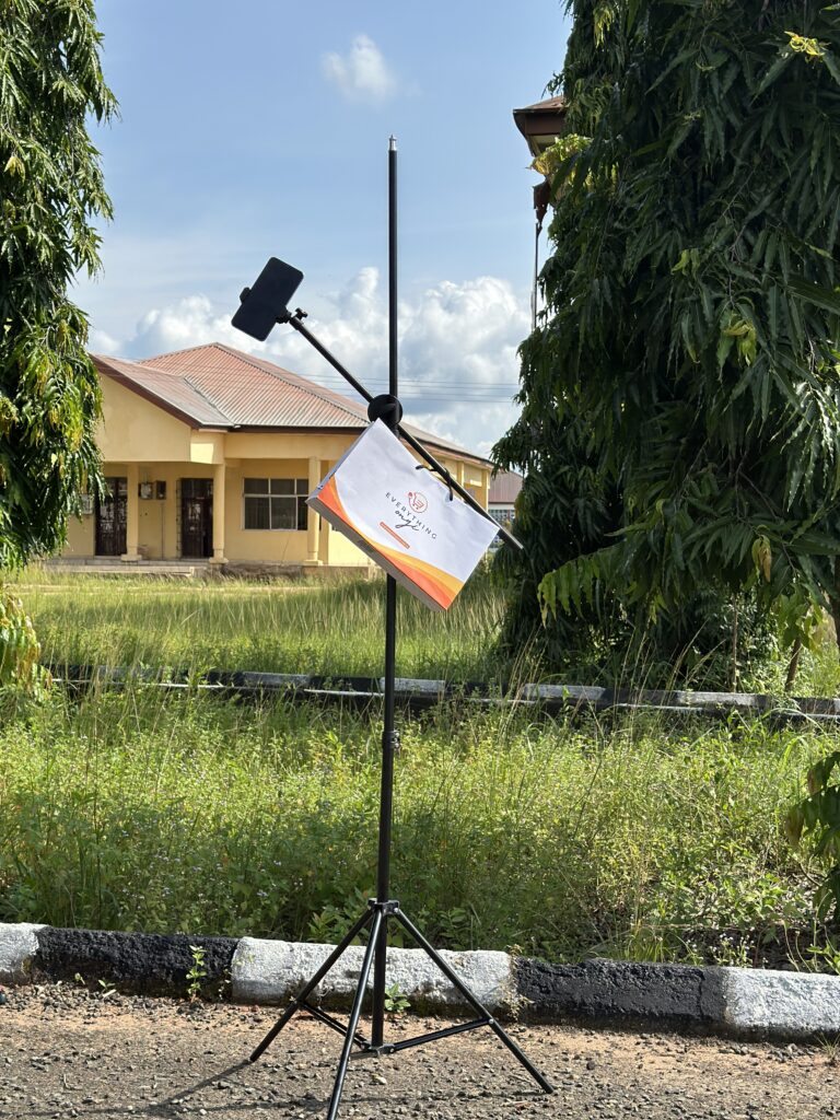 AERIAL VIEW TRIPOD STAND
