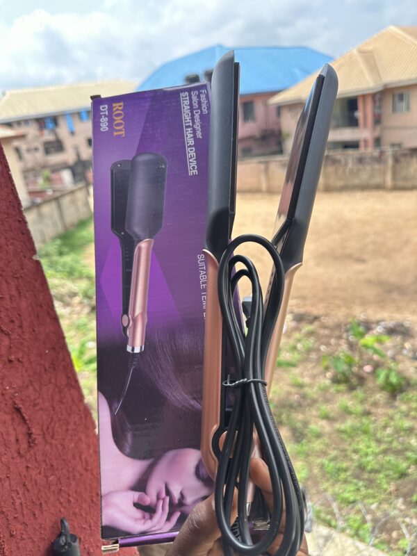 MEDIUM HAIR STRAIGHTENER