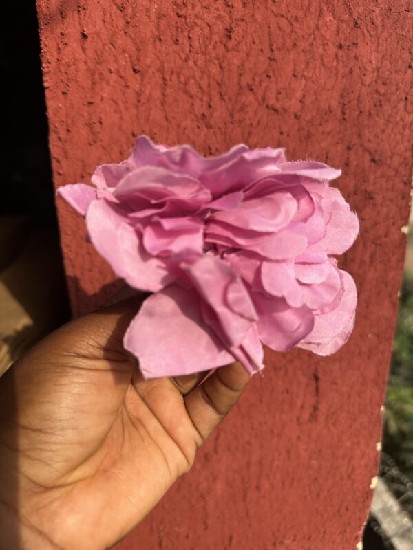 ARTIFICIAL PROPS FLOWER - Image 4