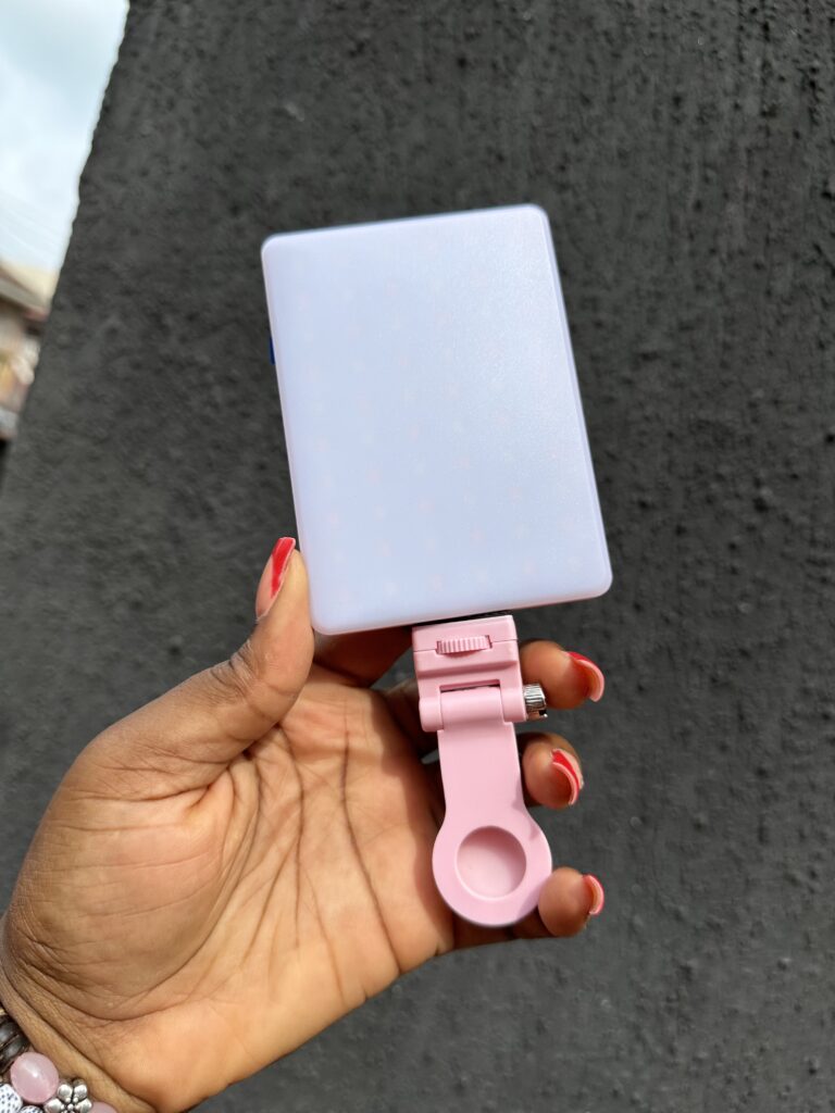 RECHARGEABLE INFLUENCER PHONE CLIP LED LIGHT - Image 5