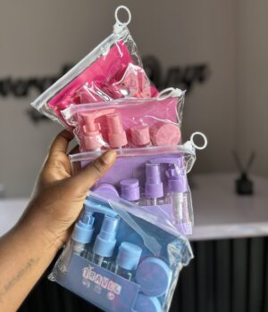 TRAVELING CONTAINER SET