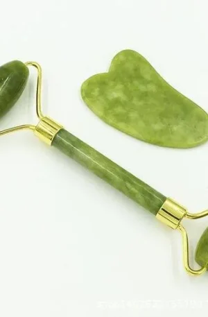 GUASHA AND JADE ROLLER