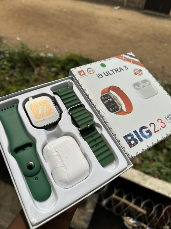 DOUBLE STRAP SMARTWATCH