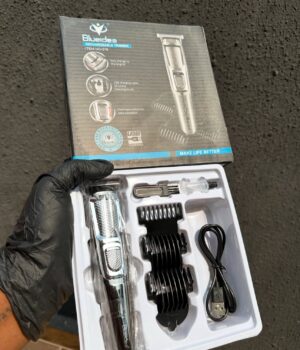 RECHARGEABLE HAIR CLIPPER