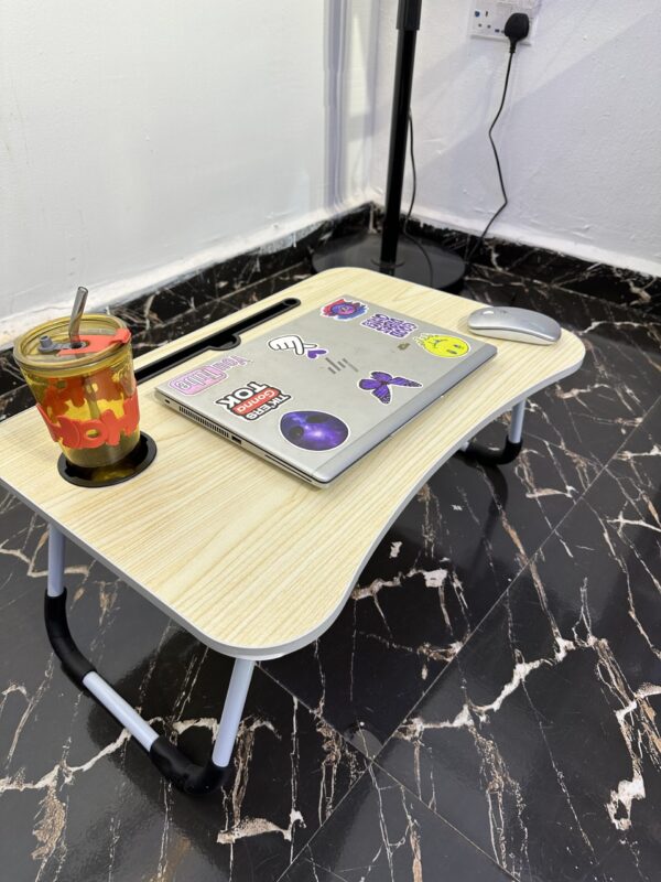LAPTOP TABLE