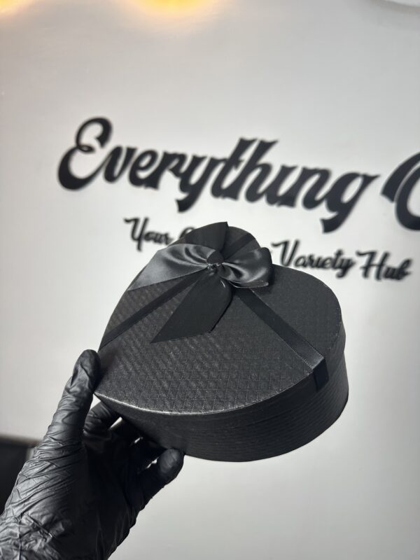 LOVE SHAPE BOXES - Image 6