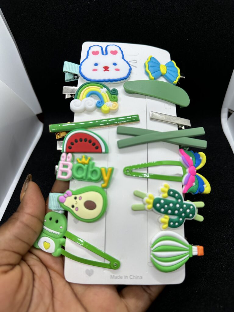 HAIR CLIP