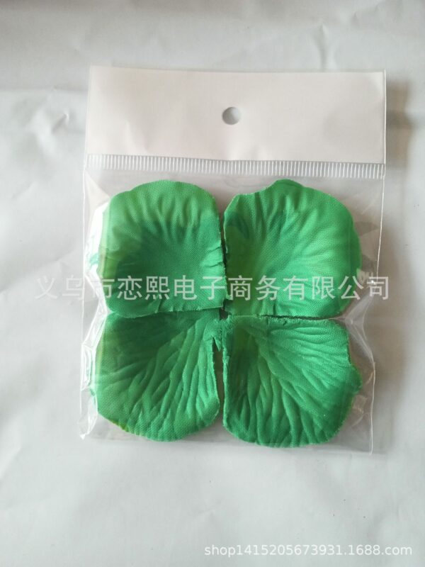 100 ROSE FLOWER PETALS - Image 18