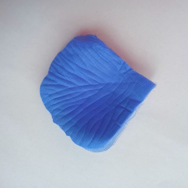 100 ROSE FLOWER PETALS - Image 6