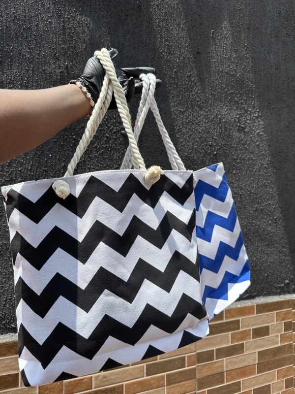 ZIGZAG TOTE BAG