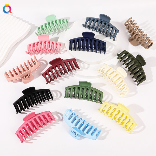 HAIR CLIP