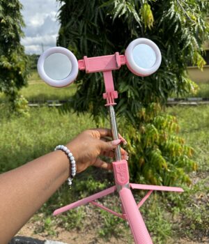 5.5FT SELFIE STICK/ TRIPOD STAND