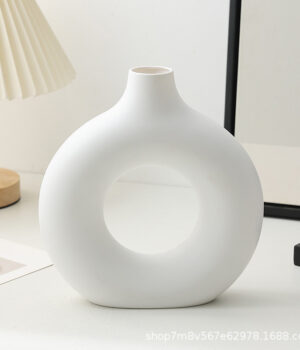 DOUGHNUT FLOWER VASE