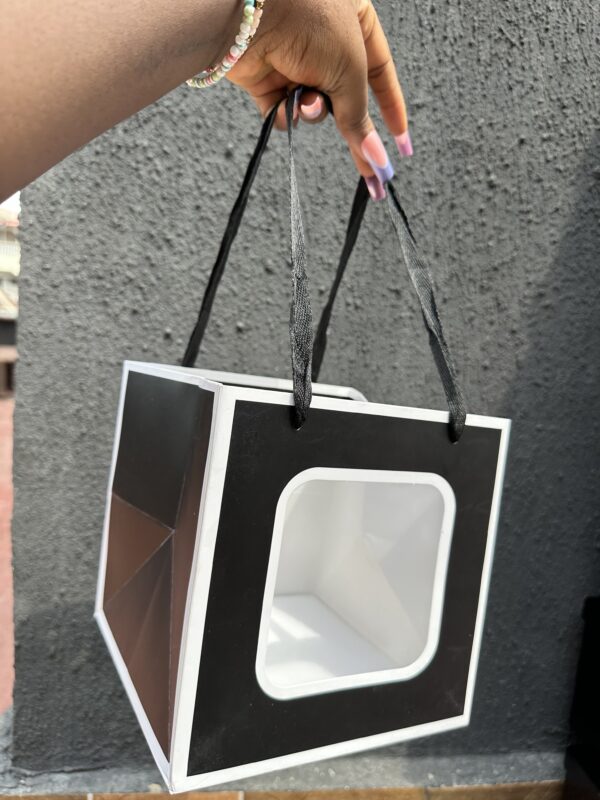 PAPER BAG - Image 2