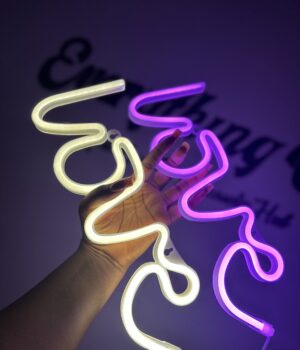 LOVE NEON LIGHT