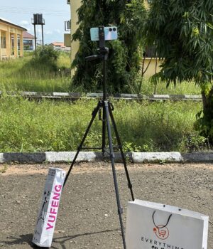 5FT TRIPOD STAND (BLUETOOTH SHUTTER)