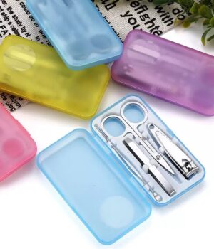 MANICURE & PEDICURE SET