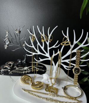 DEER JEWELRY RACK