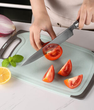 CHOPPING BOARD