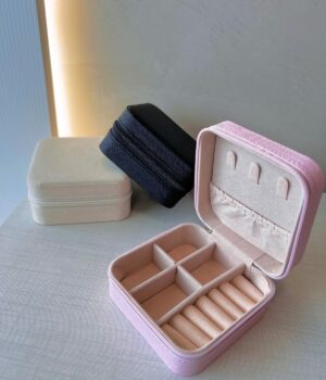 MINI JEWELRY RACK